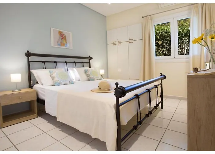 Aelia House - Elia * Agios Ioannis (Lefkada)